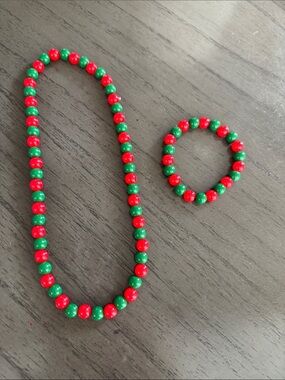 Handmade Christmas Kids Beaded Necklace & Bracelet Set - Red and Green